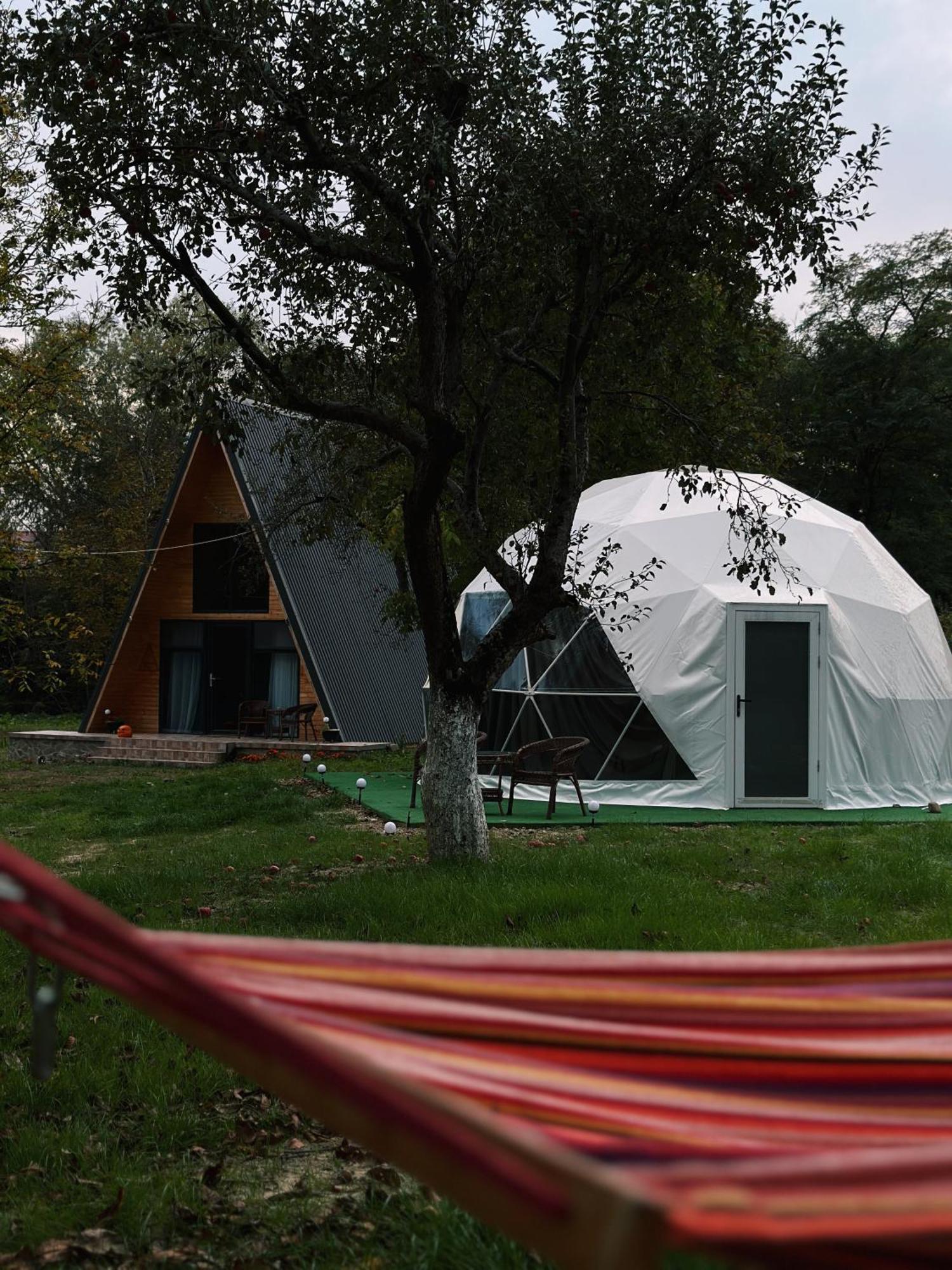 Отель The Frog Glamping Хорезу Экстерьер фото