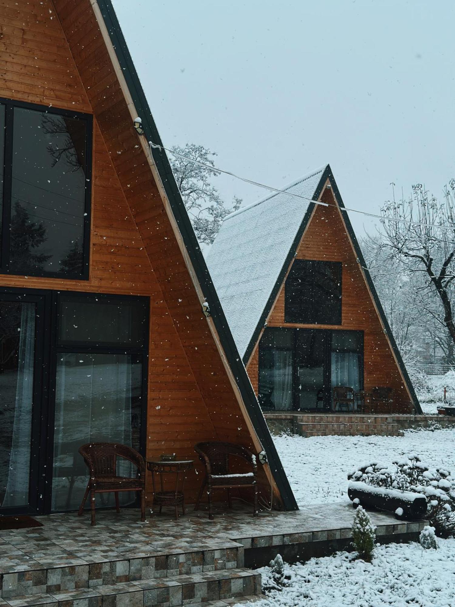 Отель The Frog Glamping Хорезу Экстерьер фото